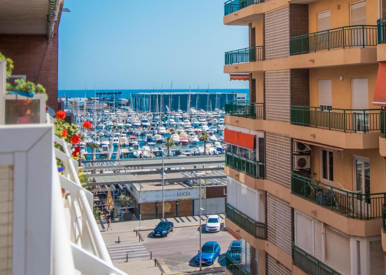 Feines Appartement Mit Hafenblick Santa Pola Eksteriør bilde